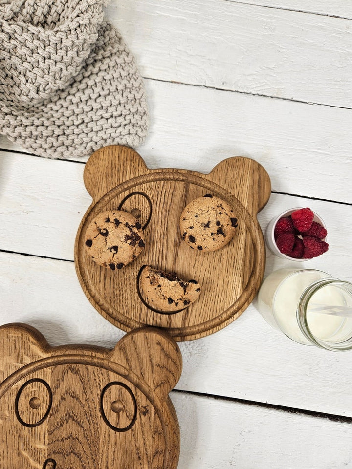 Wood animal platter for toddler