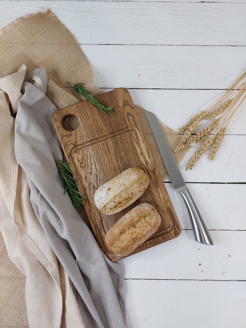 Classic Oak Bread Board, Serving Platter, Elegant Chopping Board, Housewarming Gift For Mom, Handmade Kitchenware, Custom Plate, Cheeseboard