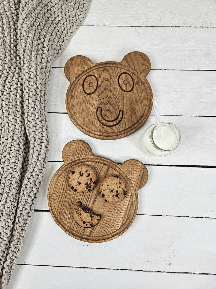 Wood animal platter for toddler